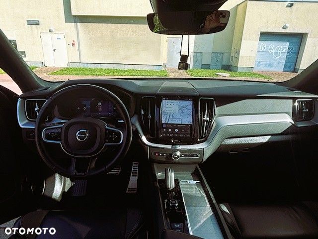 Volvo XC 60 B4 D Ultimate Dark - 8