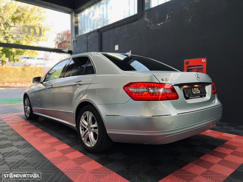 Mercedes-Benz E 250 CDi Avantgarde BlueEfficiency Auto. - 13