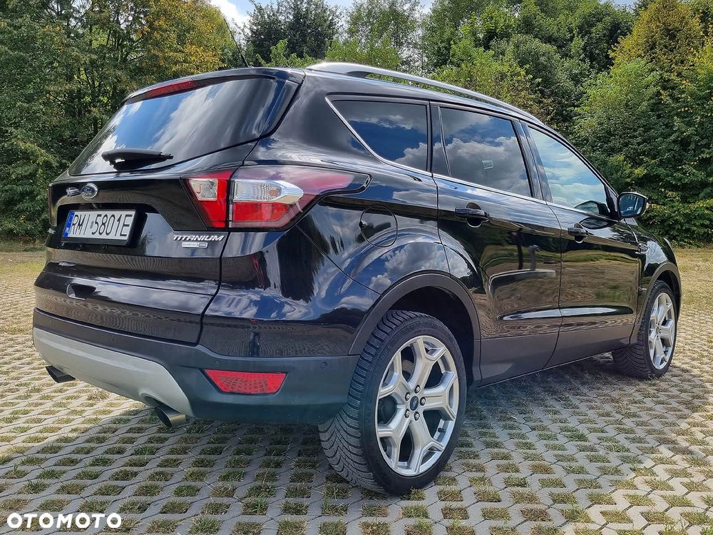 Ford Escape 2.0 EcoBoost AWD Titanium - 4