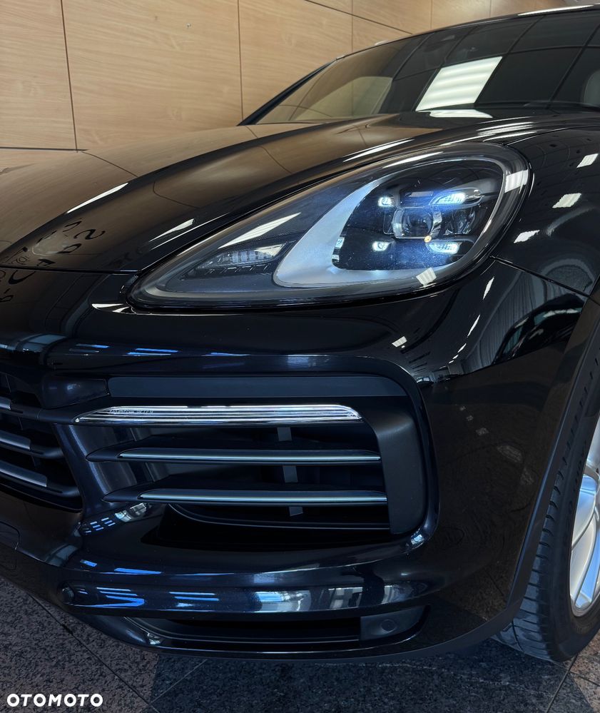 Porsche Cayenne Standard - 31