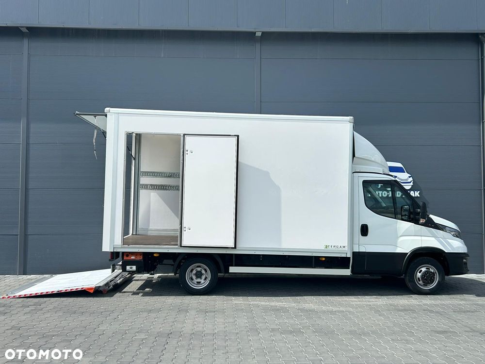 Iveco Daily 35C16 3.0 HPI Kontener 8 palet + winda 1000kg + drzwi boczne **Navi**KLIMA**Serwis**Sprowadzony** - 6