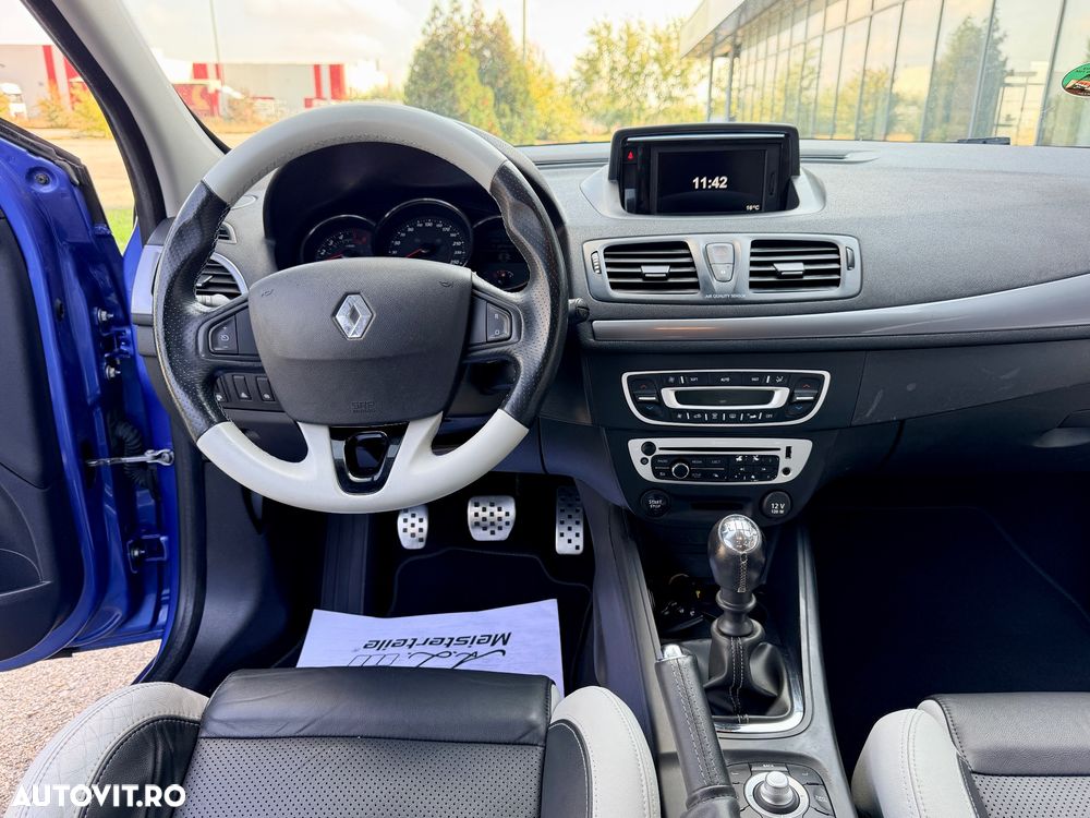 Renault Megane - 19