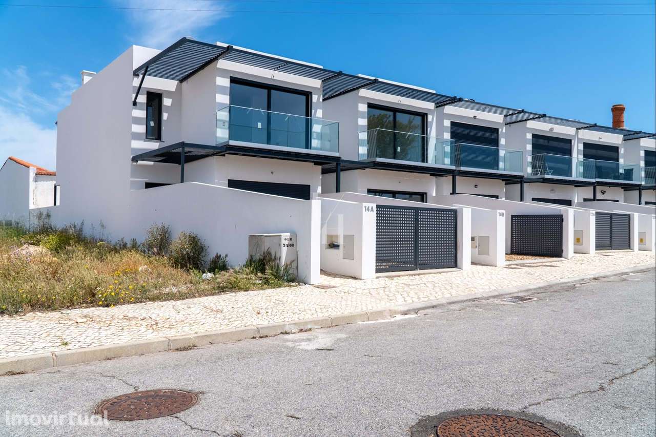 Moradia geminada T3 para venda em Brancanes, Olhão - Grande imagem: 2/25