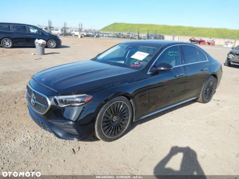 Mercedes-Benz Klasa E - 13