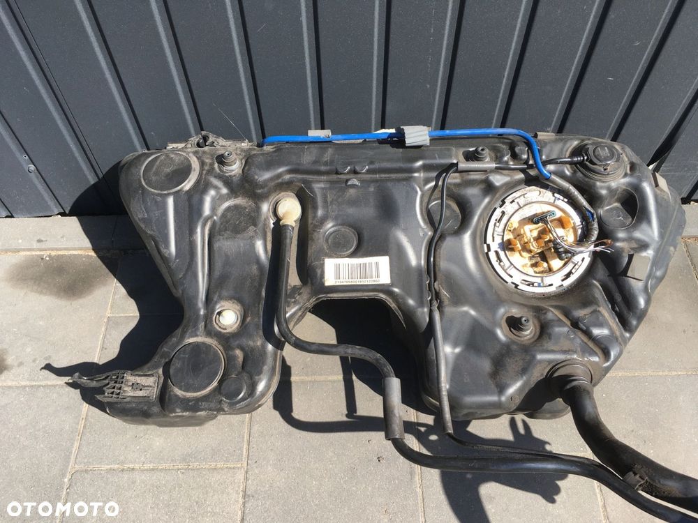 ZBIORNIK BAK PALIWA MERCEDES BENZ W213 DIESEL - 2