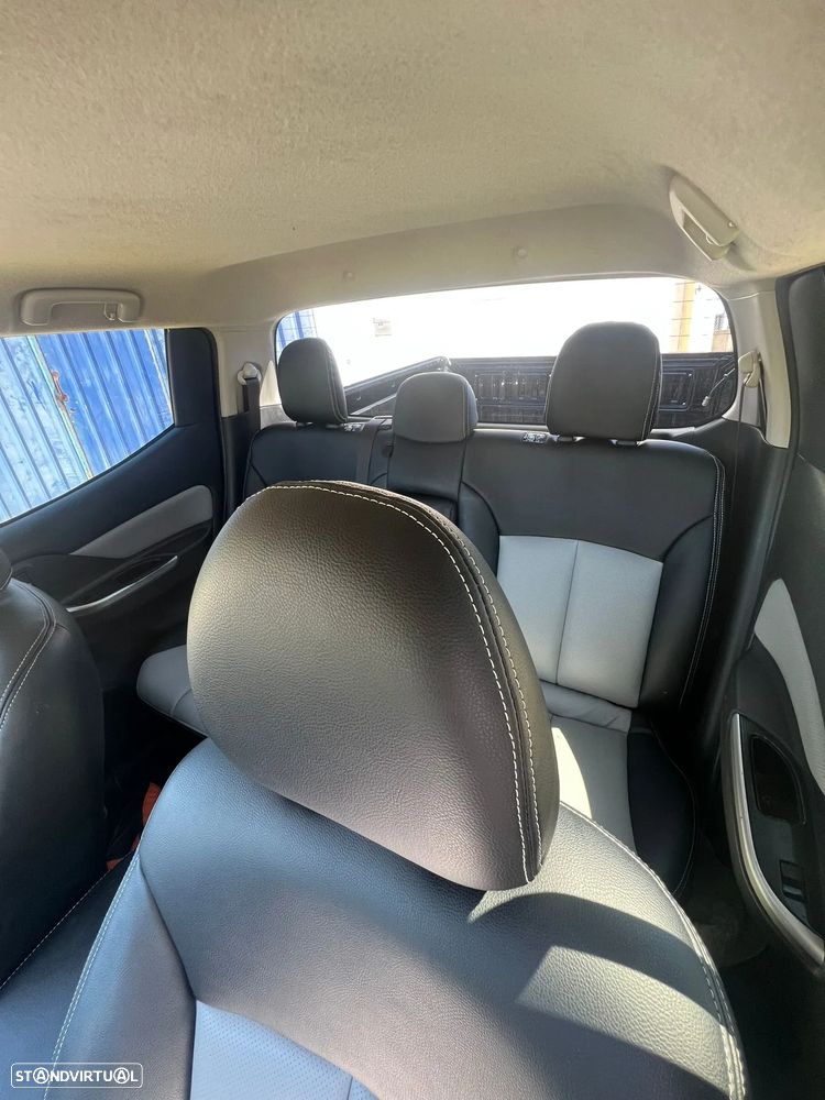 Mitsubishi L200 Pick Up 4x4 S&S Auto Cabine Dupla Base - 13