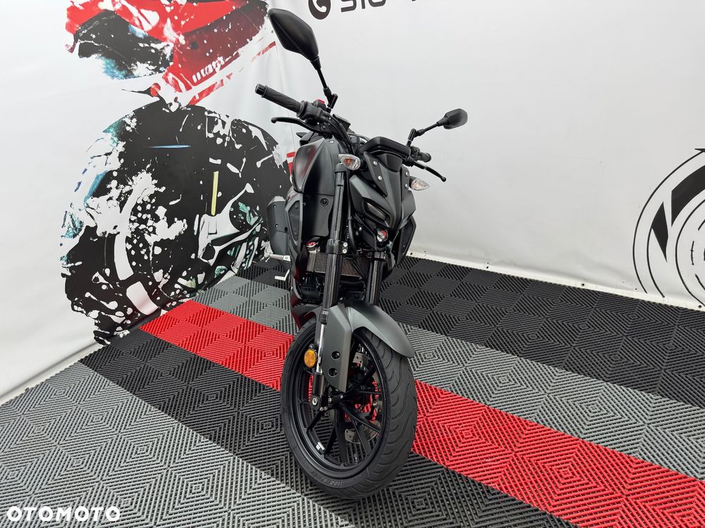 Yamaha MT - 39