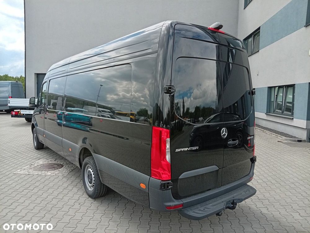 Mercedes-Benz Sprinter319CDI - 8