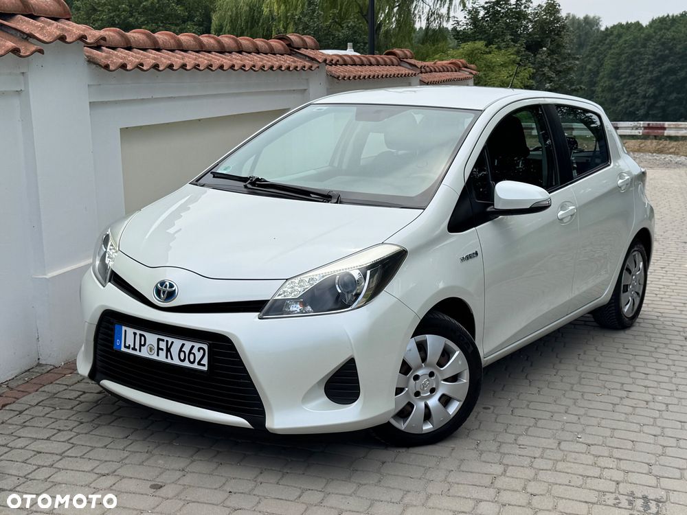 Toyota Yaris - 1