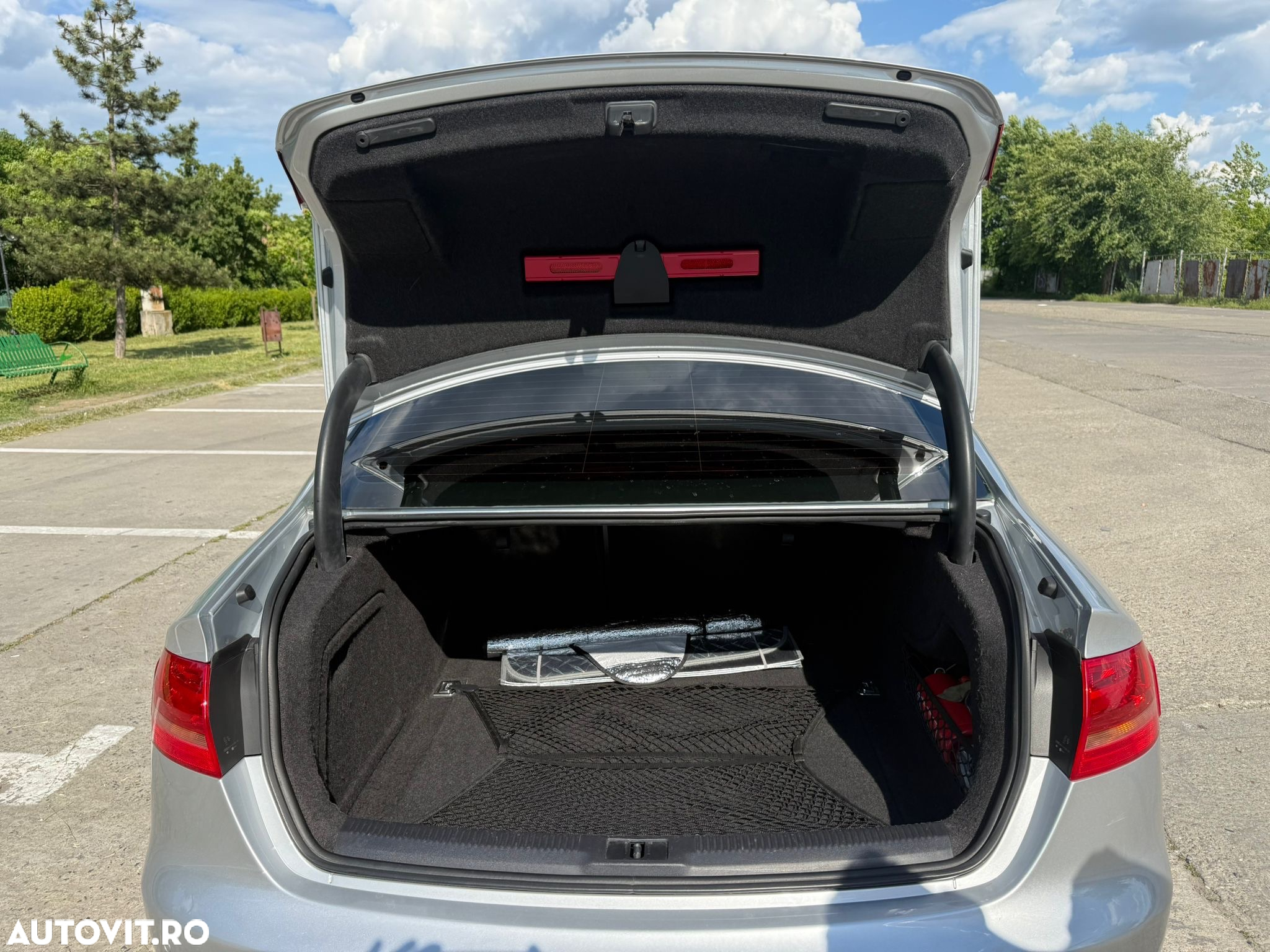 Audi A4 2.0 TDI Multitronic - 26