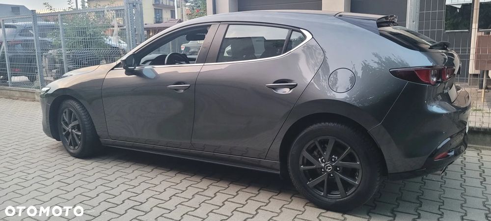 Mazda 3 - 4