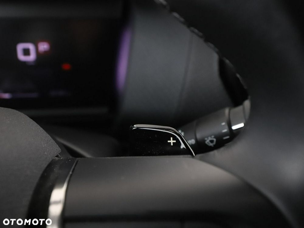 Citroën C4 1.2 PureTech Shine S&S EAT8 - 36