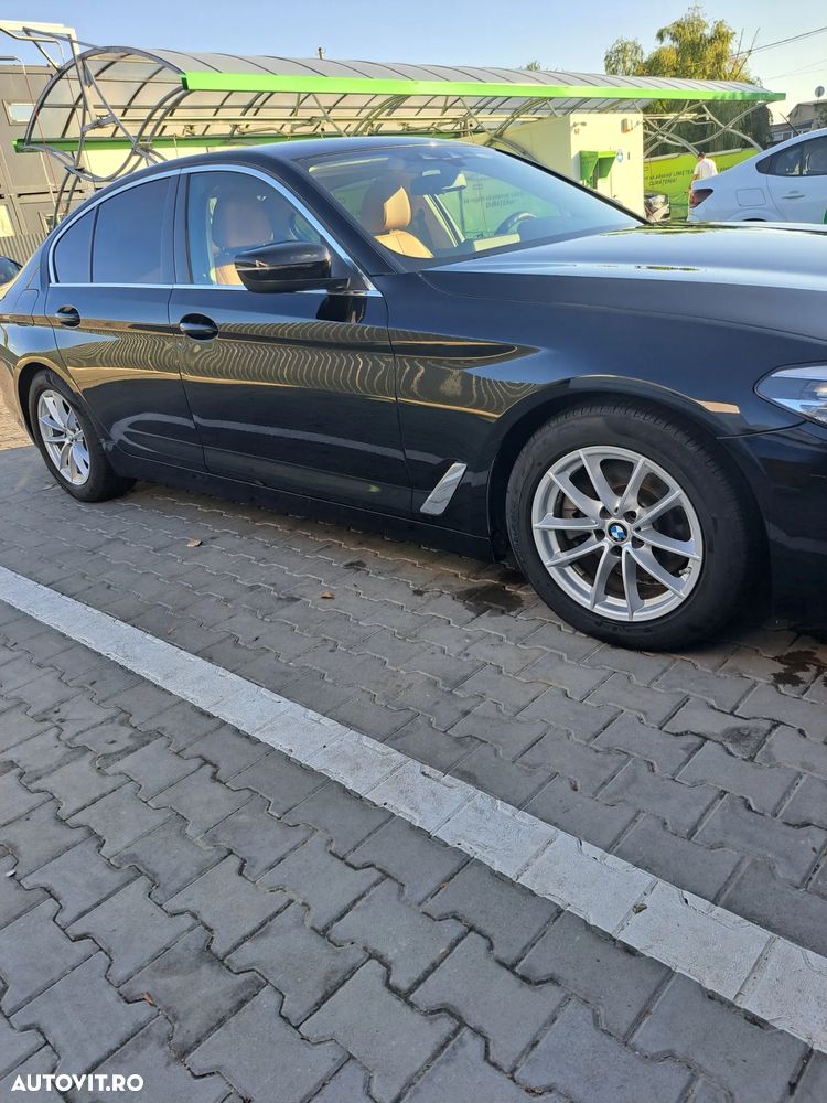 BMW Seria 5 520d EfficientDynamics Edition AT - 10