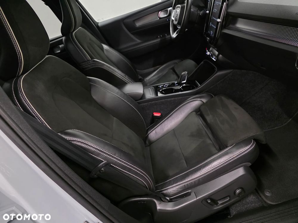 Volvo XC 40 D3 SCR R-Design - 17
