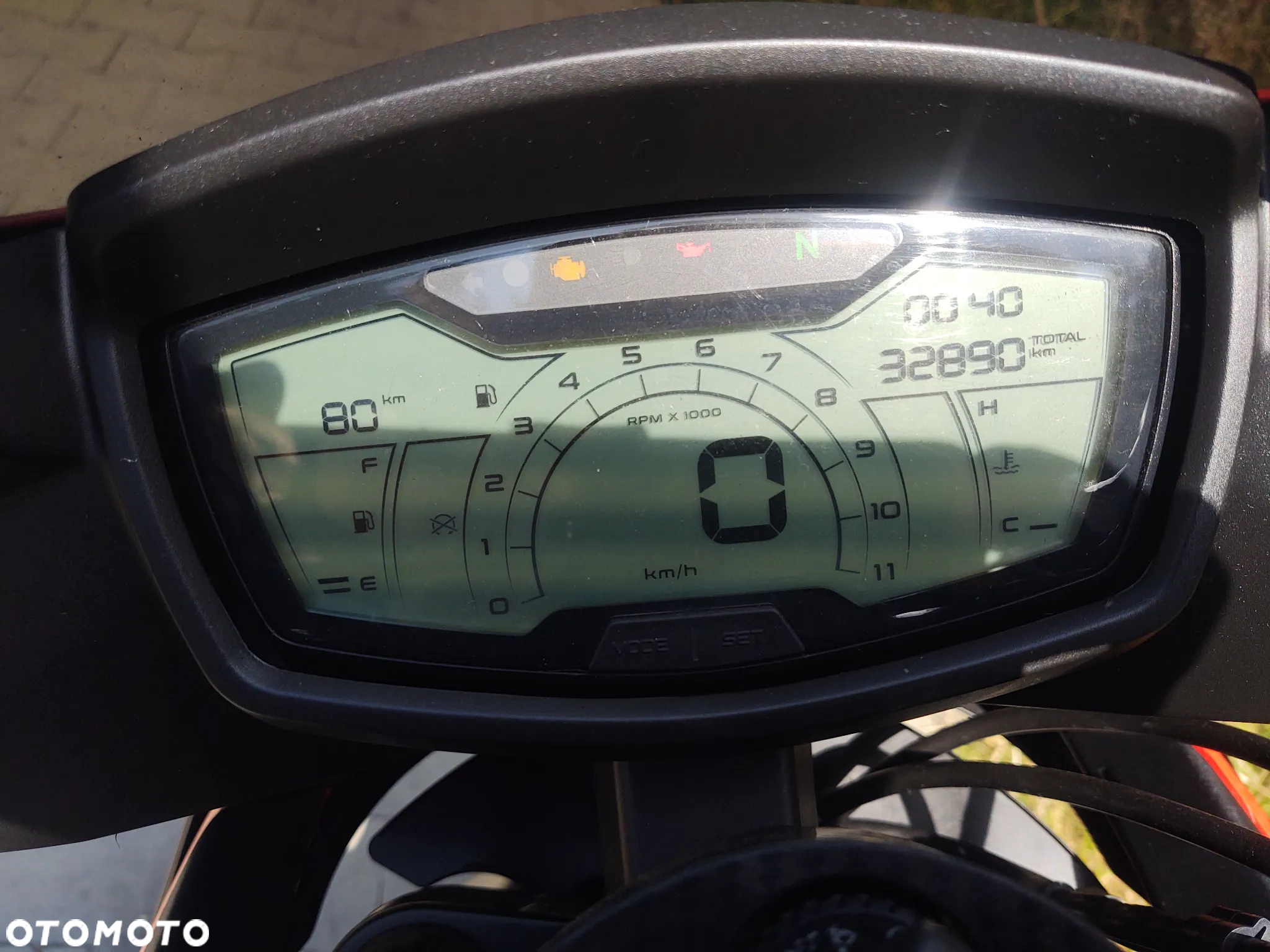 Aprilia Tuono - 5