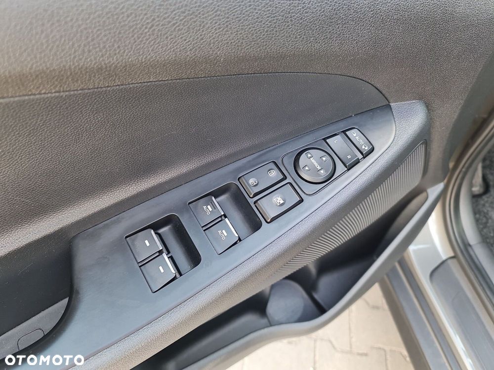 Hyundai Tucson 1.6 T-GDi Comfort 2WD DCT - 11