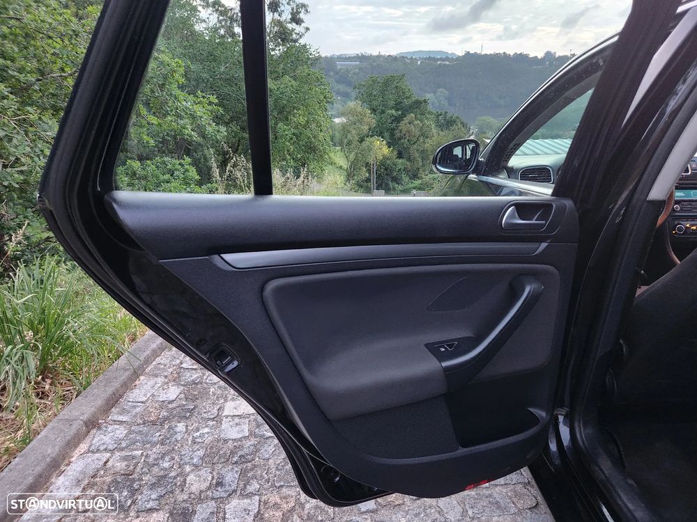VW Golf Variant 1.6 TDi Style - 15