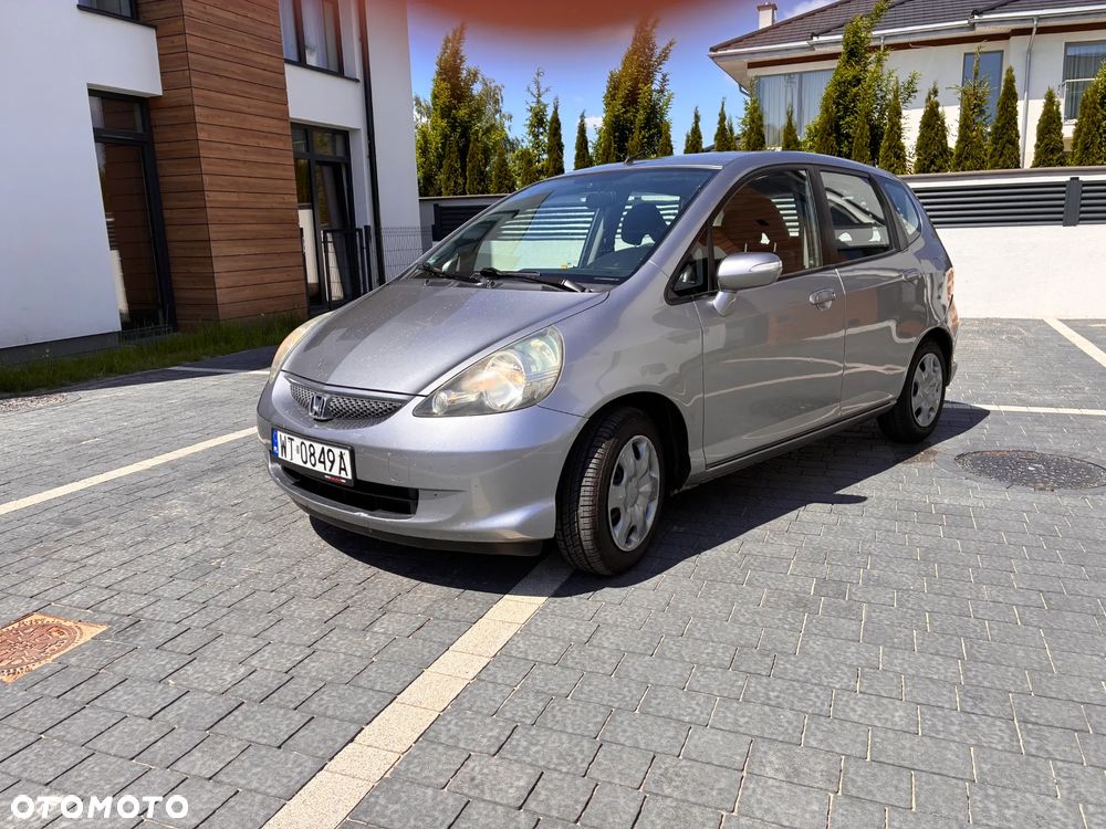 Honda Jazz 1.4 CVT ES - 1
