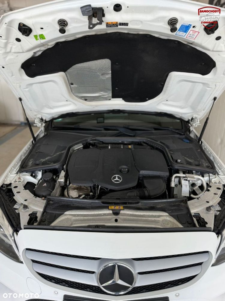 Mercedes-Benz Klasa C 200 d 9G-TRONIC - 30