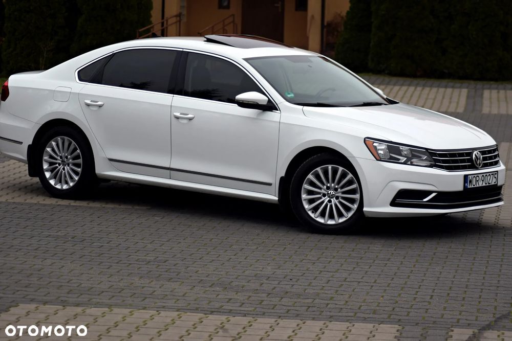 Volkswagen Passat - 28