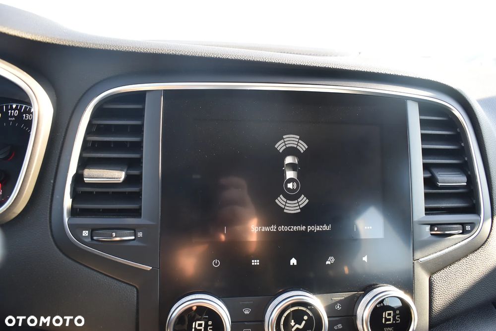 Renault Megane 1.3 TCe FAP Equilibre - 29