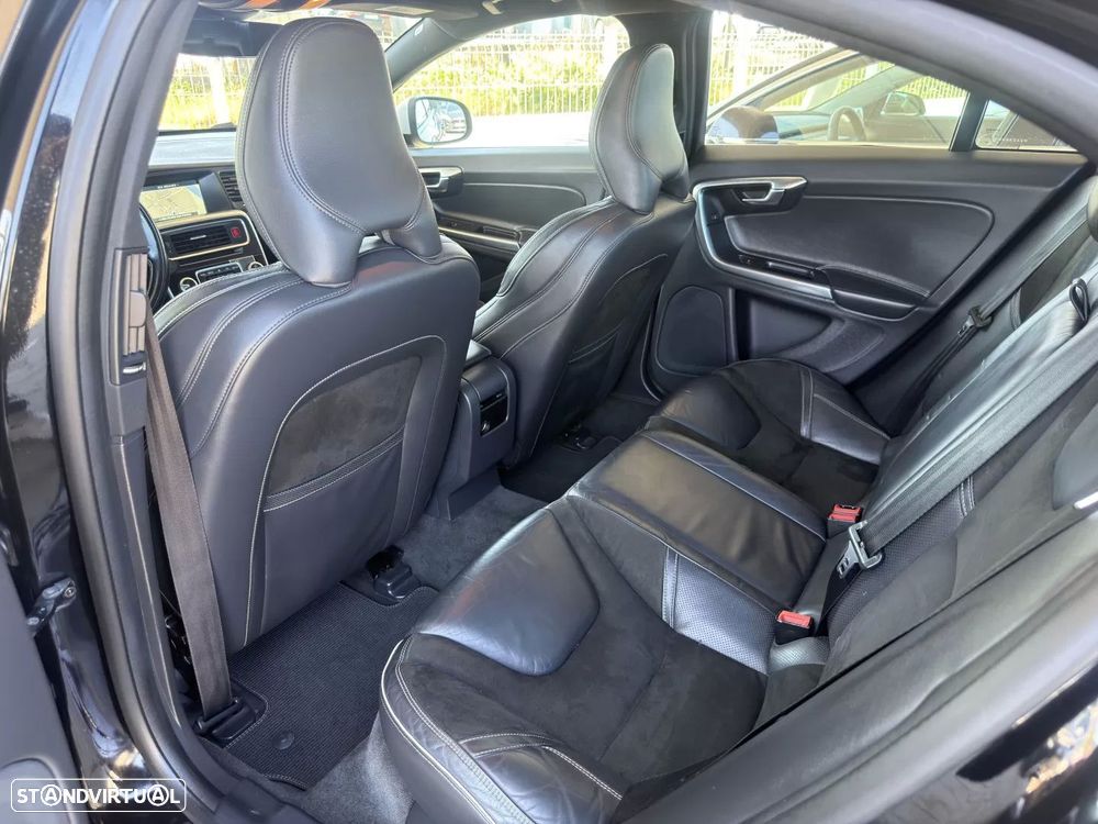 Volvo S60 - 17