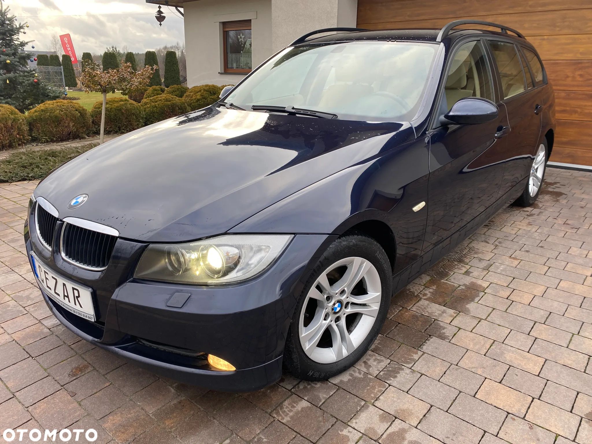 BMW Seria 3 318i Touring Edition Exclusive - 1