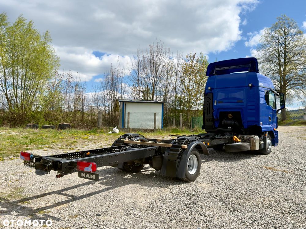 MAN TGL 12.250  /  NOWY MODEL / SYPIALKA / JAK NOWY /E6 /  SERWISOWANY / 2021 / AUTOMAT /  FIRANKA / SPROWADZONY / PIERWSZY WŁAŚCICIEL / LAWETA / KONTENER / DO BYDŁA / POMOC DROGOWA - 6
