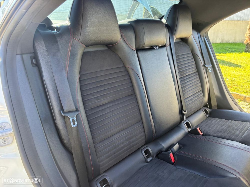 Mercedes-Benz CLA 220 CDI AMG Line Aut. - 24