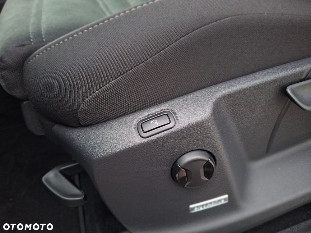 Volkswagen Touran 2.0 TDI BMT SCR Comfortline Plus - 14