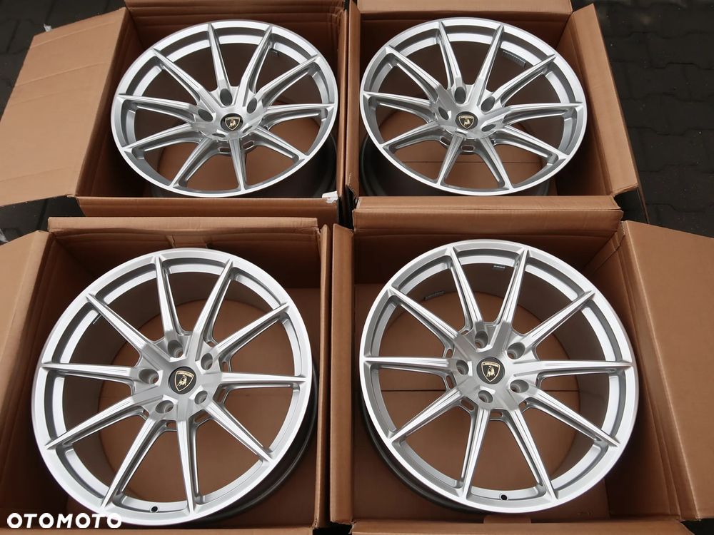 Nowe Fegi Aluminiowe Lamborghini Urus  21'' Sillver - 2