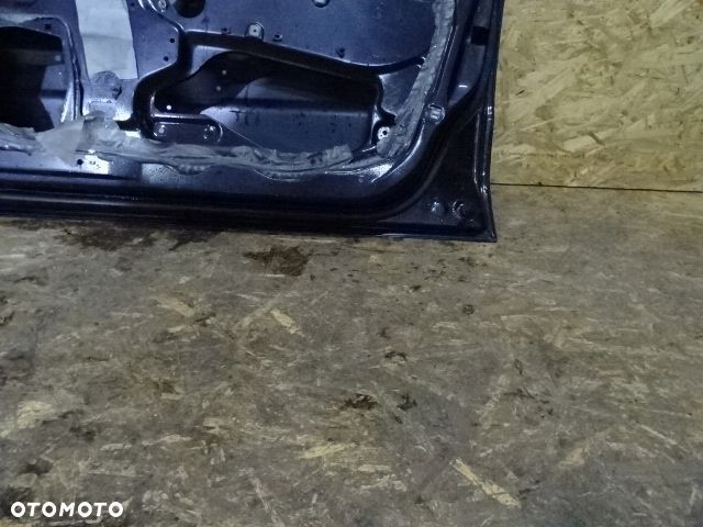 DRZWI PRAWE PRZEDNIE PRZÓD MITSUBISHI CARISMA NR274 - 8
