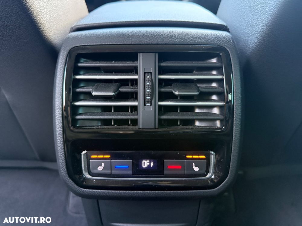 Volkswagen Passat - 13