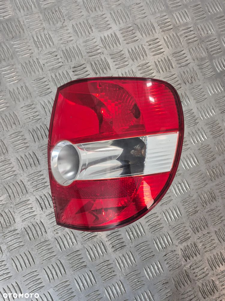Volkswagen Fox Lampa Lewy Prawy Tył - 6