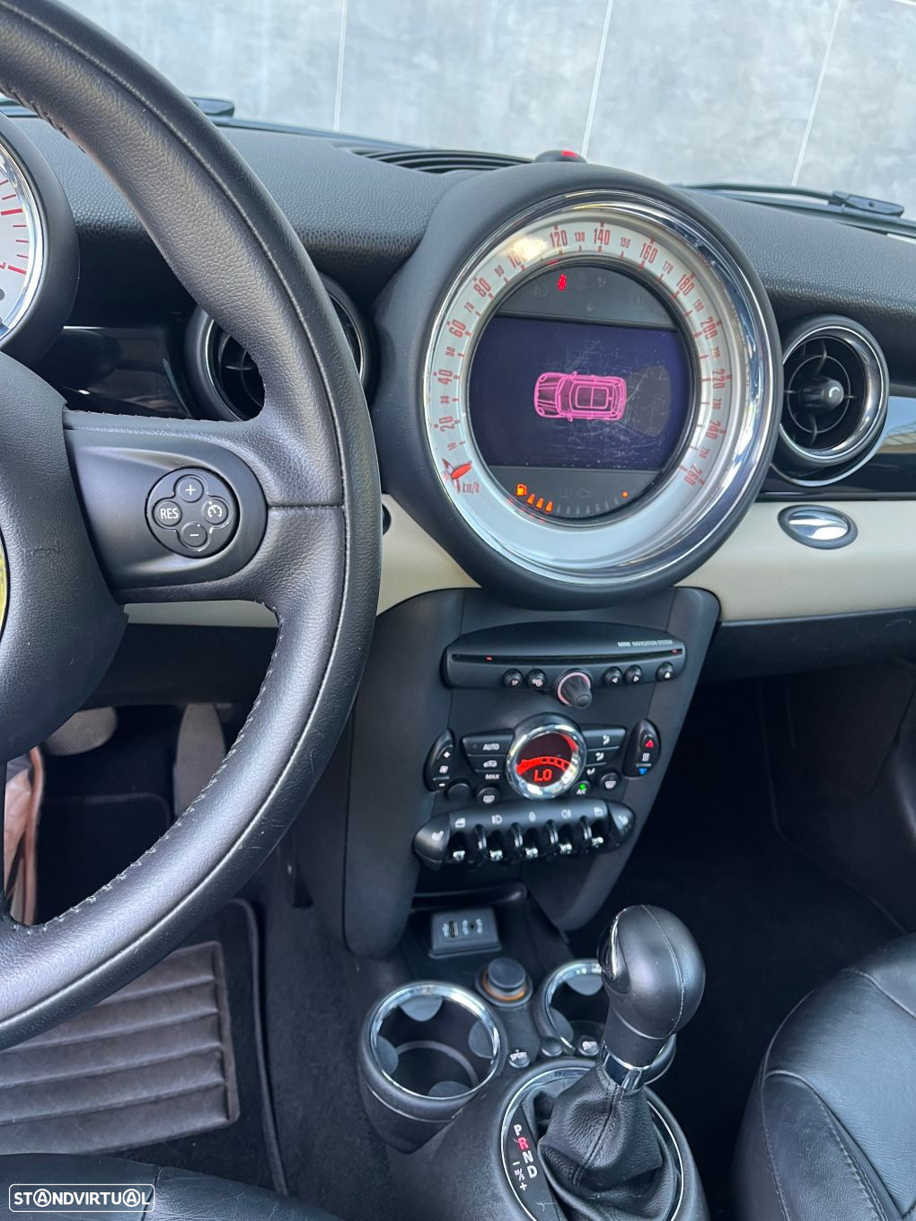 MINI 3 Portas Cooper D Auto - 14