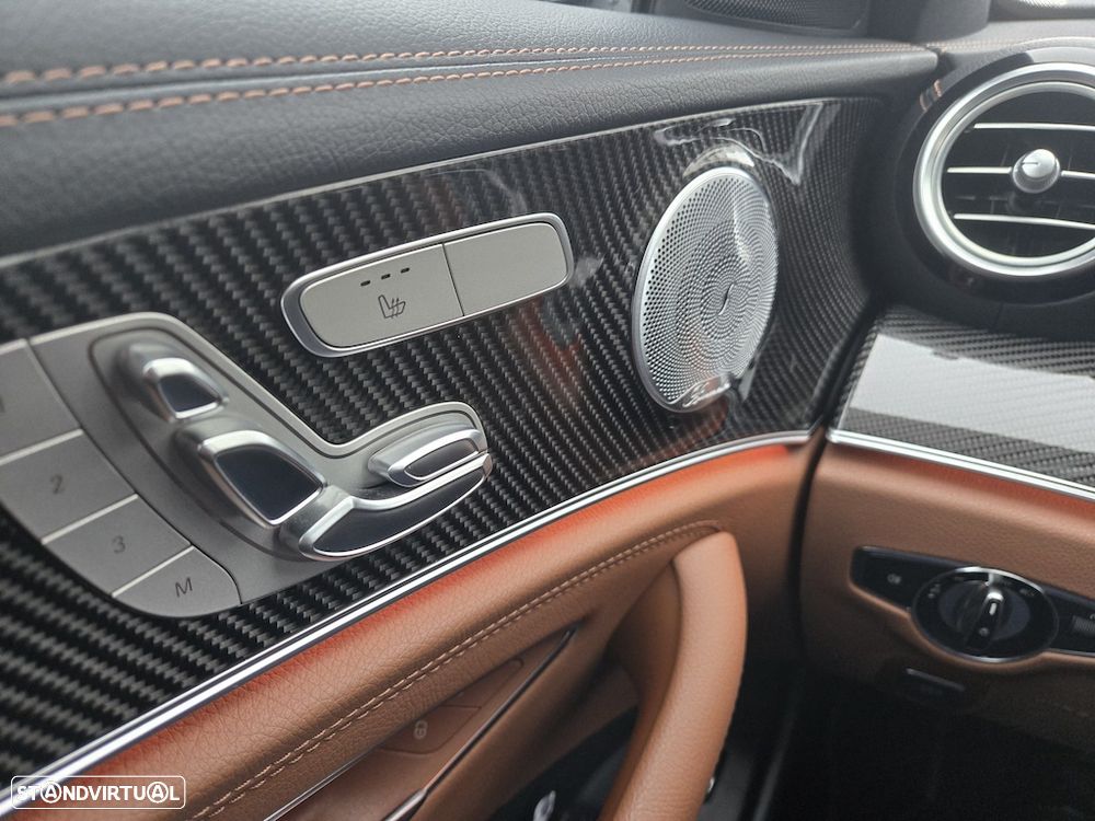 Mercedes-Benz E 200 d 9G-TRONIC AMG Line - 11