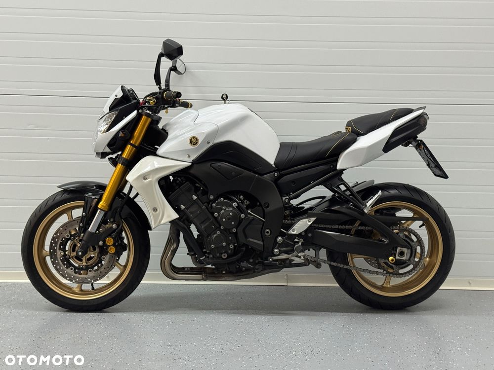 Yamaha FZ8 - 14