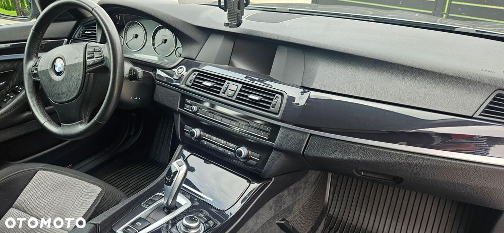 BMW Seria 5 520d xDrive Luxury Line - 18