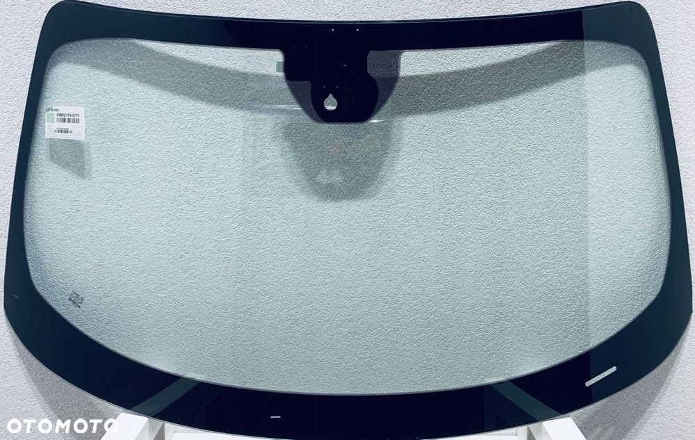 Szyba przednia czołowa DODGE CHALLENGER 2015- SENSOR DESZCZU/ZMIERZCHU