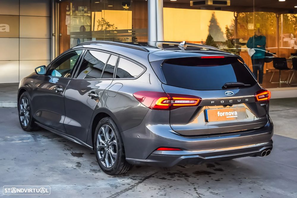 Ford Focus SW 1.0 EcoBoost MHEV ST-Line - 9