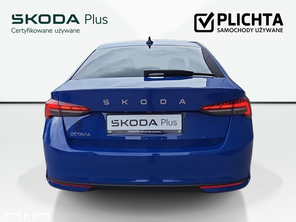 Skoda Octavia 1.5 TSI mHEV Selection DSG - 6