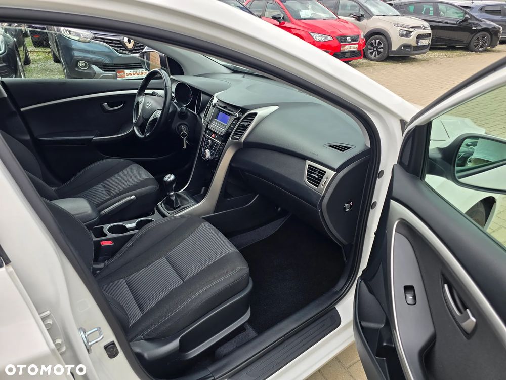 Hyundai i30 - 11