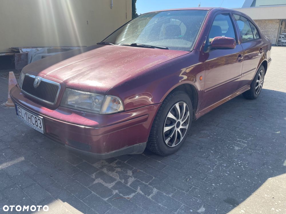 Skoda Octavia 1.6 GLX - 4