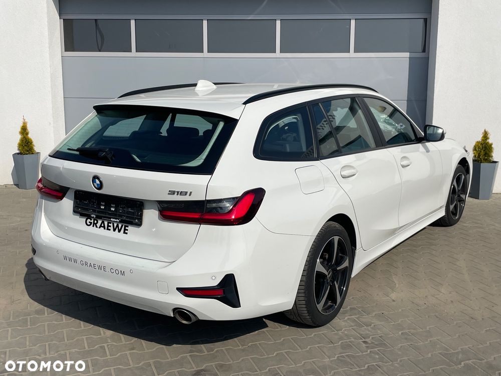 BMW Seria 3 318i Sport Line sport - 3