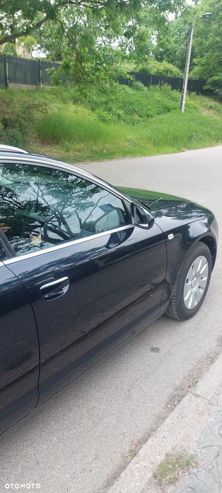 Audi A6 Avant 2.0 TDI - 15