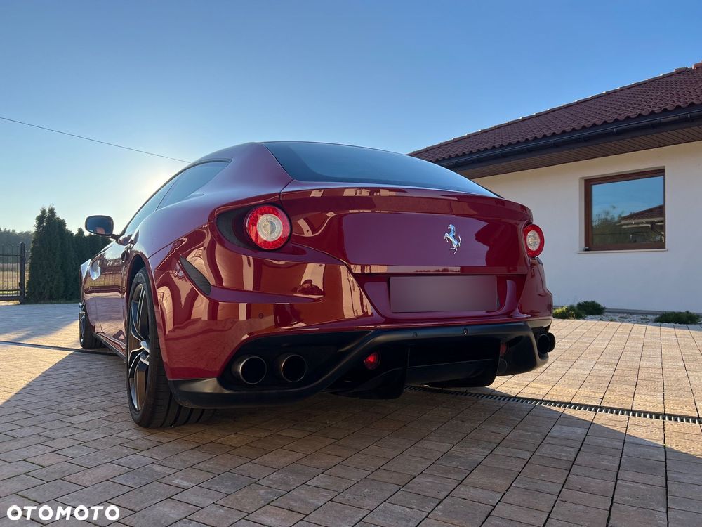 Ferrari FF Standard - 4