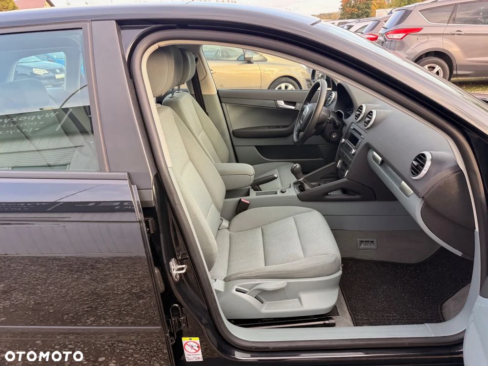 Audi A3 Sportback - 17