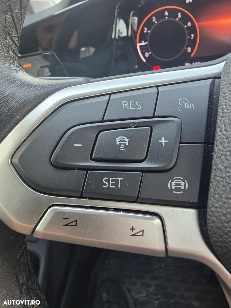 VOLKSWAGEN Golf 2021 — imagine 15