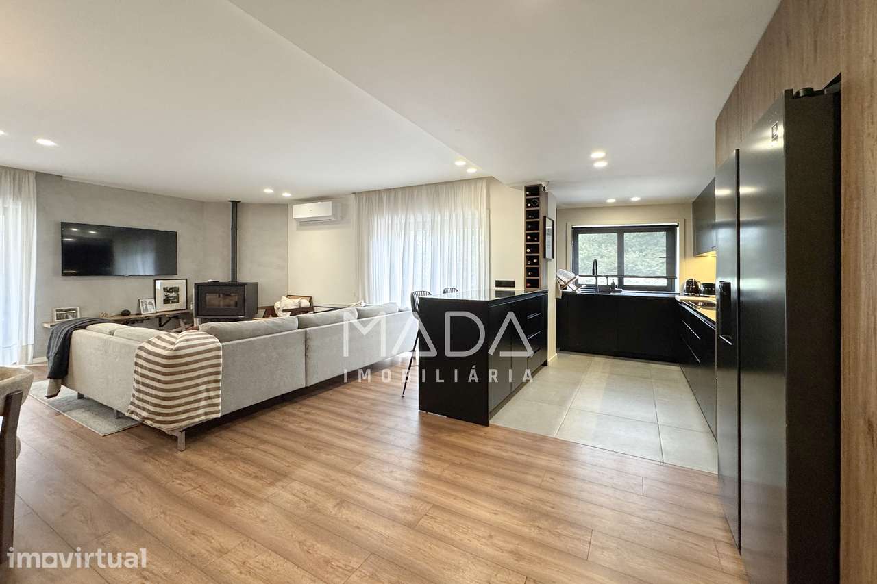 RENOVADO Apart. T3 c/2 suites e garagem fechada no centro de Braga - Grande imagem: 4/22