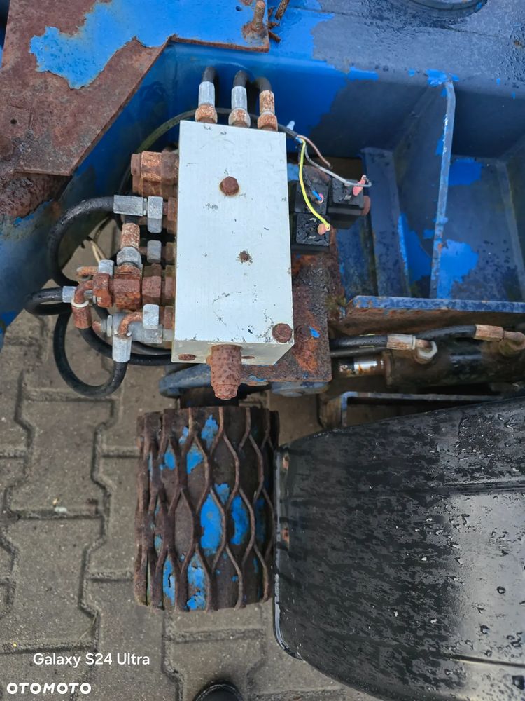 UpRight TL49  nifty zwyzka podnośnik koszowy 16 metrów - 14